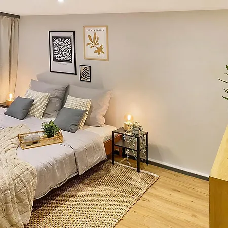 Appartement Gemuetliche Oase In Der Innenstadt, Zwei Minuten Zum Rathaus Augsburg