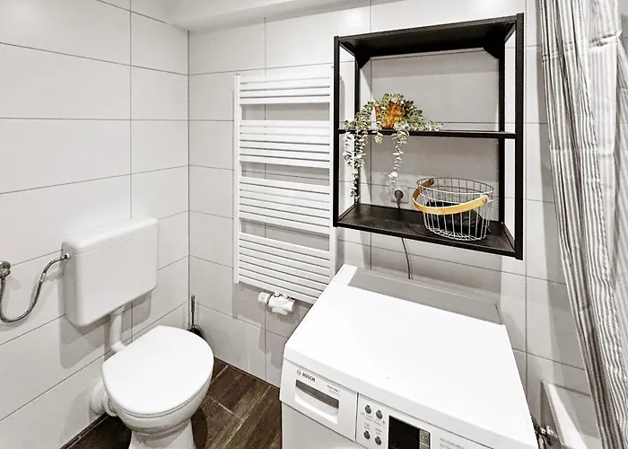 Gemuetliche Oase In Der Innenstadt, Zwei Minuten Zum Rathaus Appartement Augsbourg